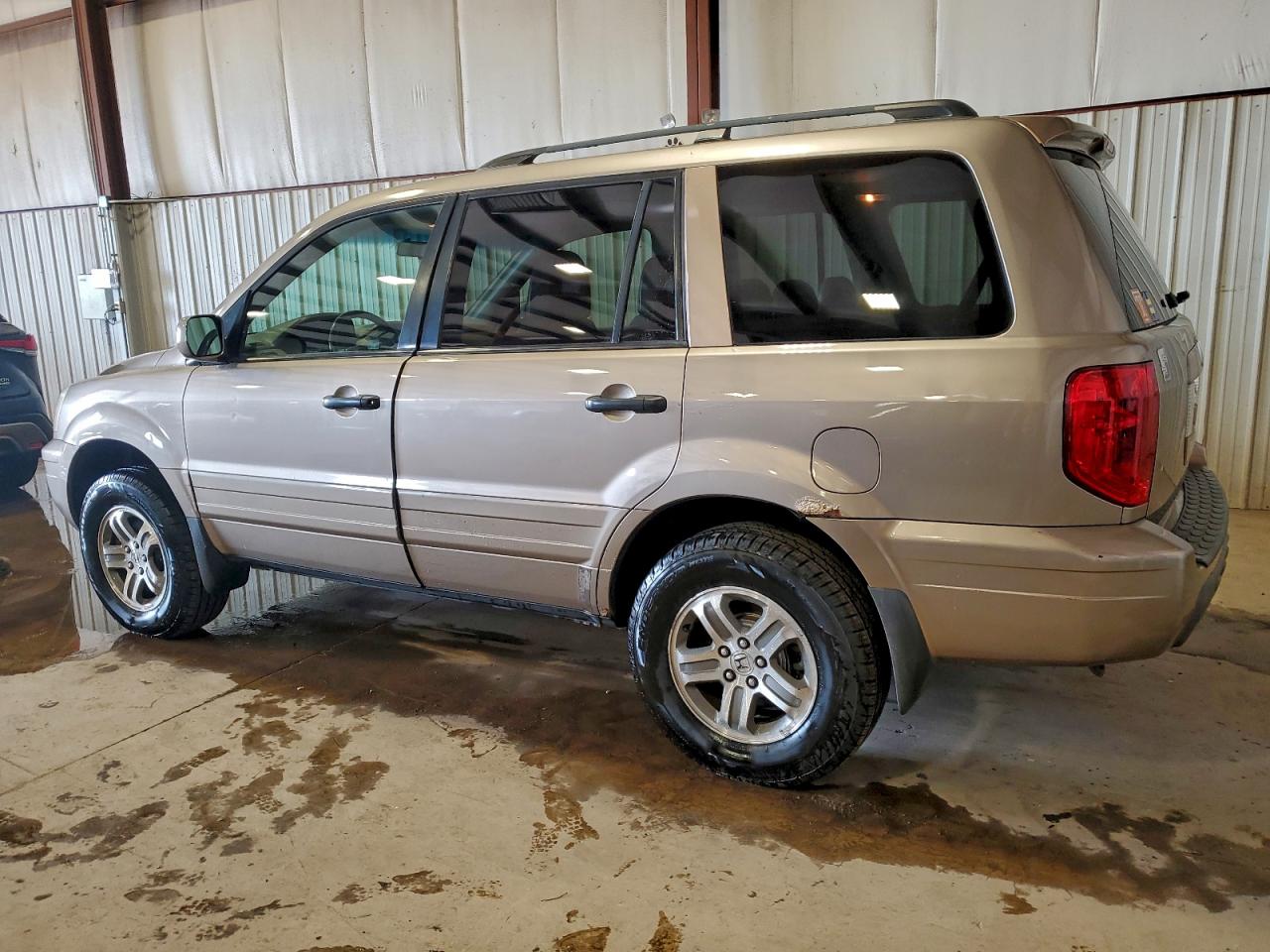 2003 HONDA PILOT EXL photo 2