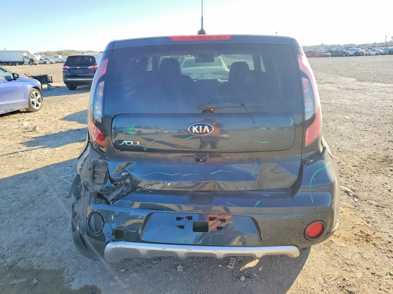 2017 KIA SOUL + photo 6