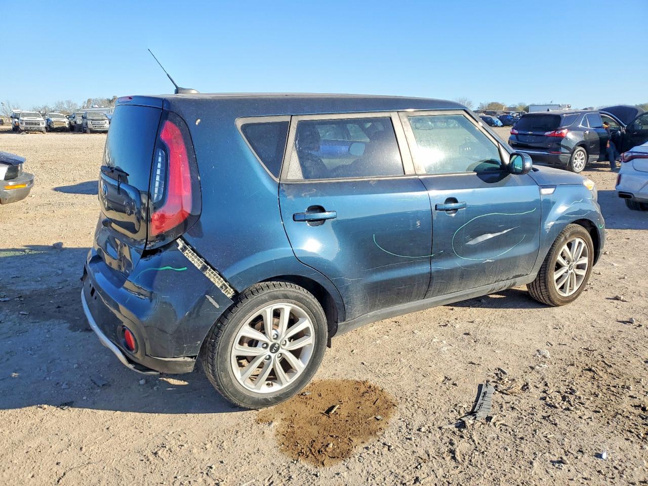 2017 KIA SOUL + photo 3