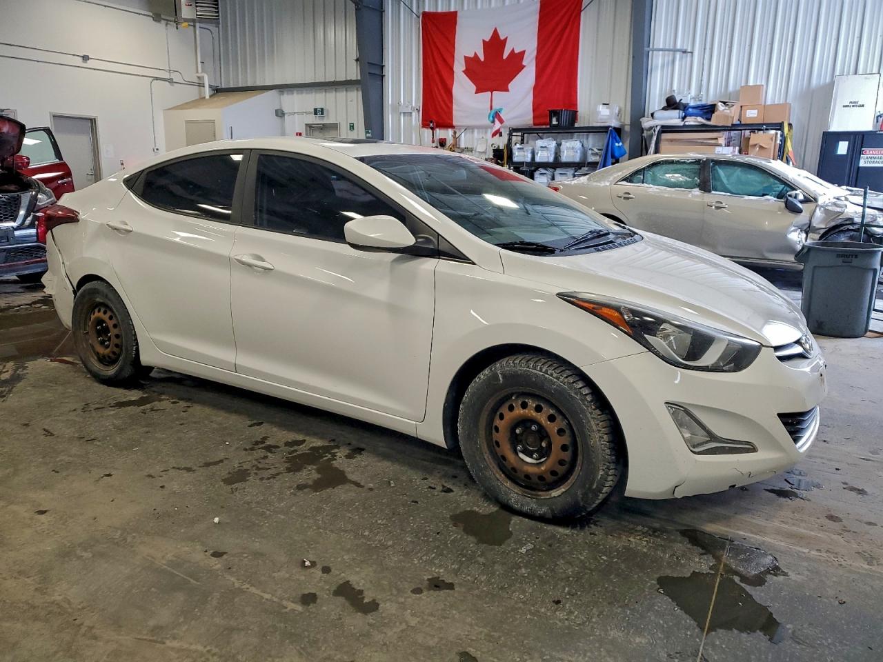 2016 HYUNDAI ELANTRA SE photo 4