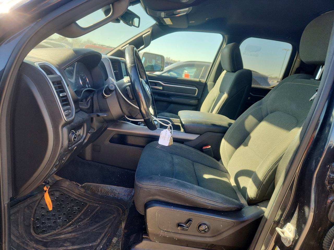 2019 RAM 1500 BIG HORN/LONE STAR photo 7
