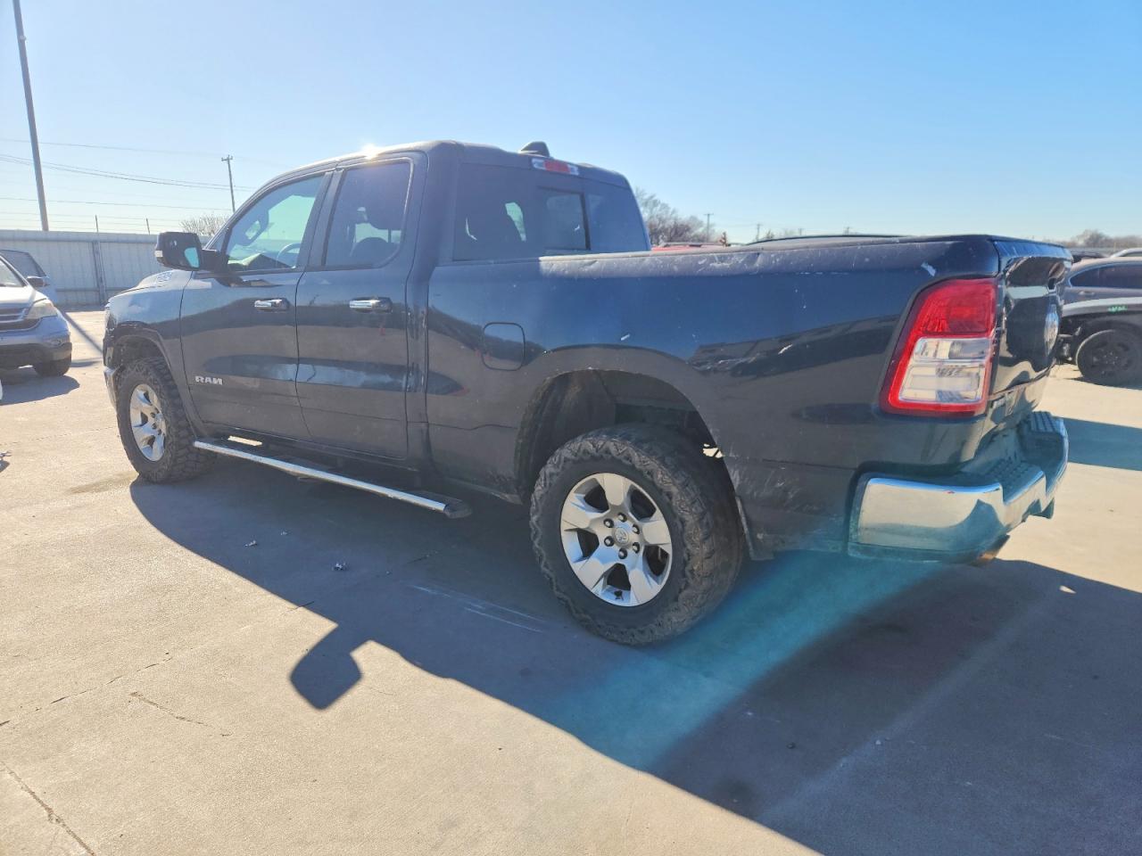 2019 RAM 1500 BIG HORN/LONE STAR photo 2