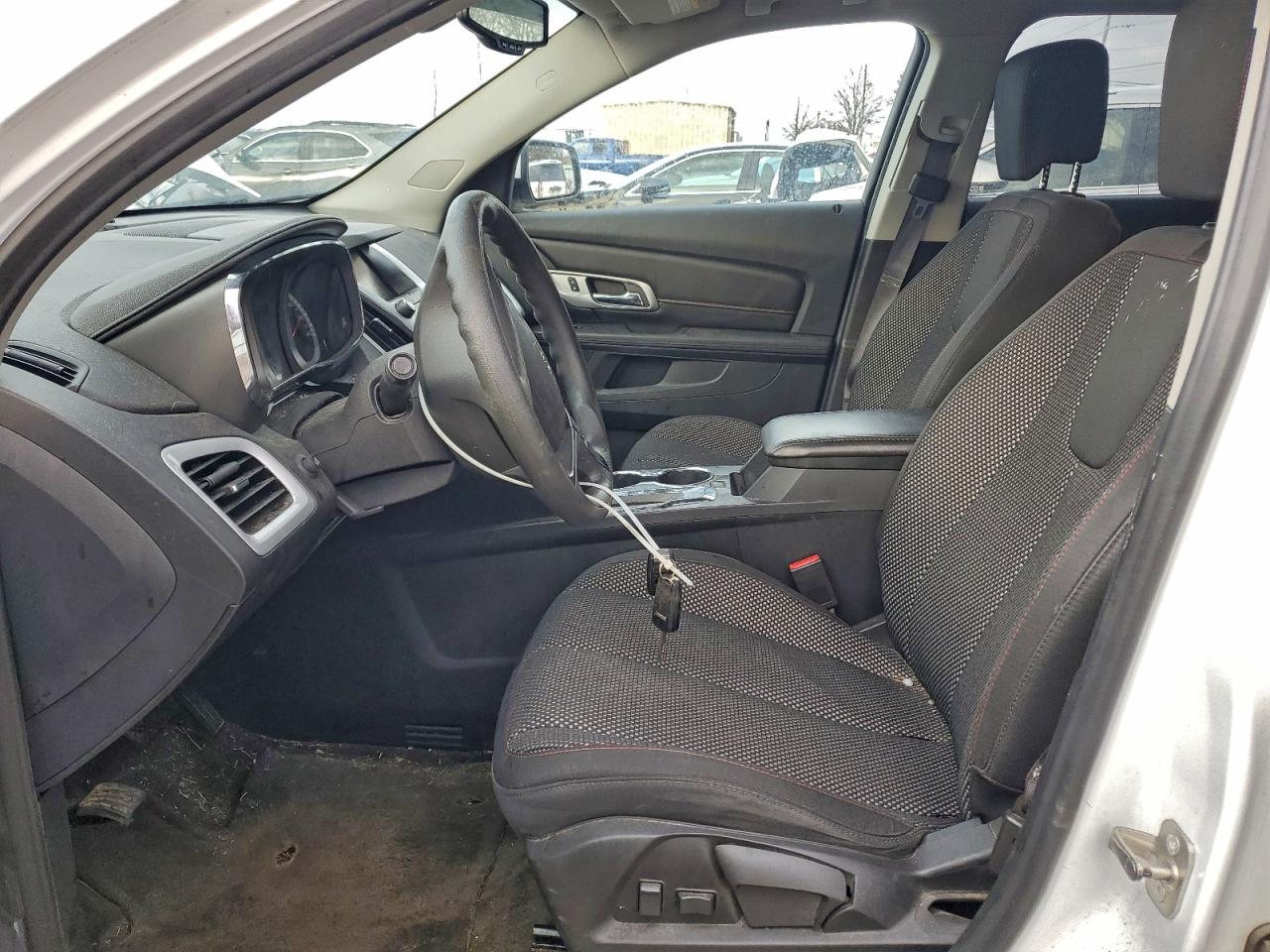 2017 GMC TERRAIN SLE photo 7