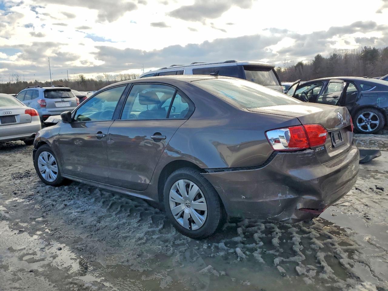 2014 VOLKSWAGEN JETTA TDI photo 2