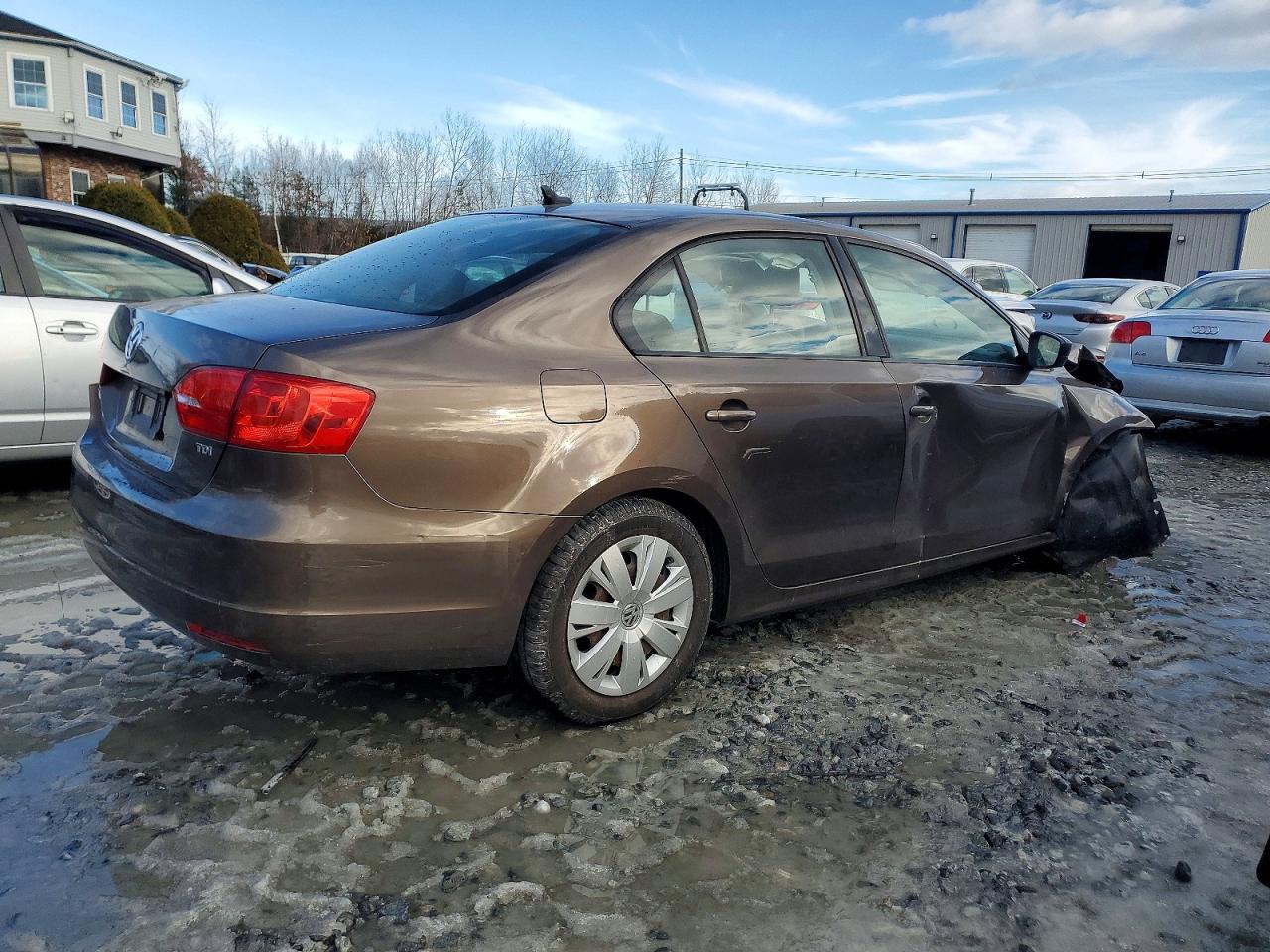 2014 VOLKSWAGEN JETTA TDI photo 3