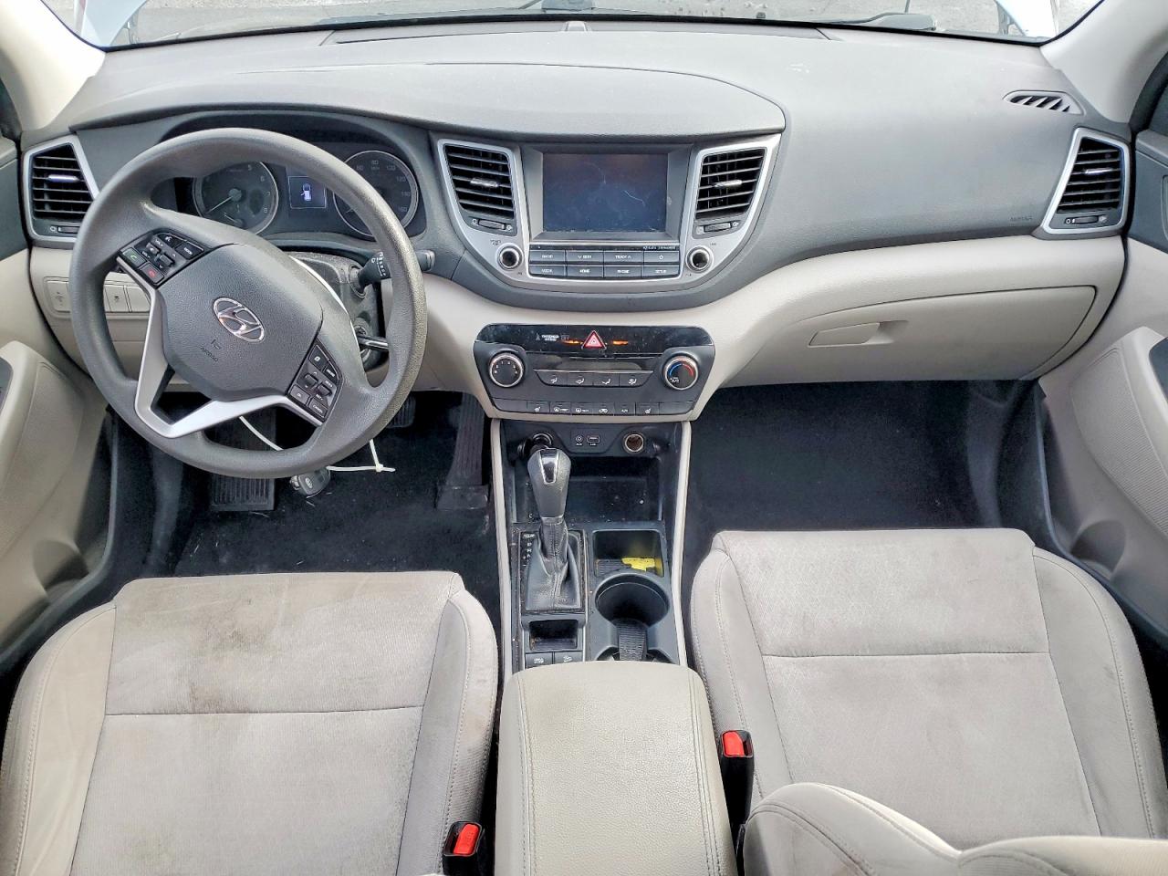 2018 HYUNDAI TUCSON SEL photo 8