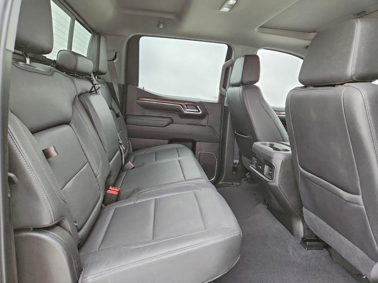 2024 CHEVROLET SILVERADO K1500 RST photo 10