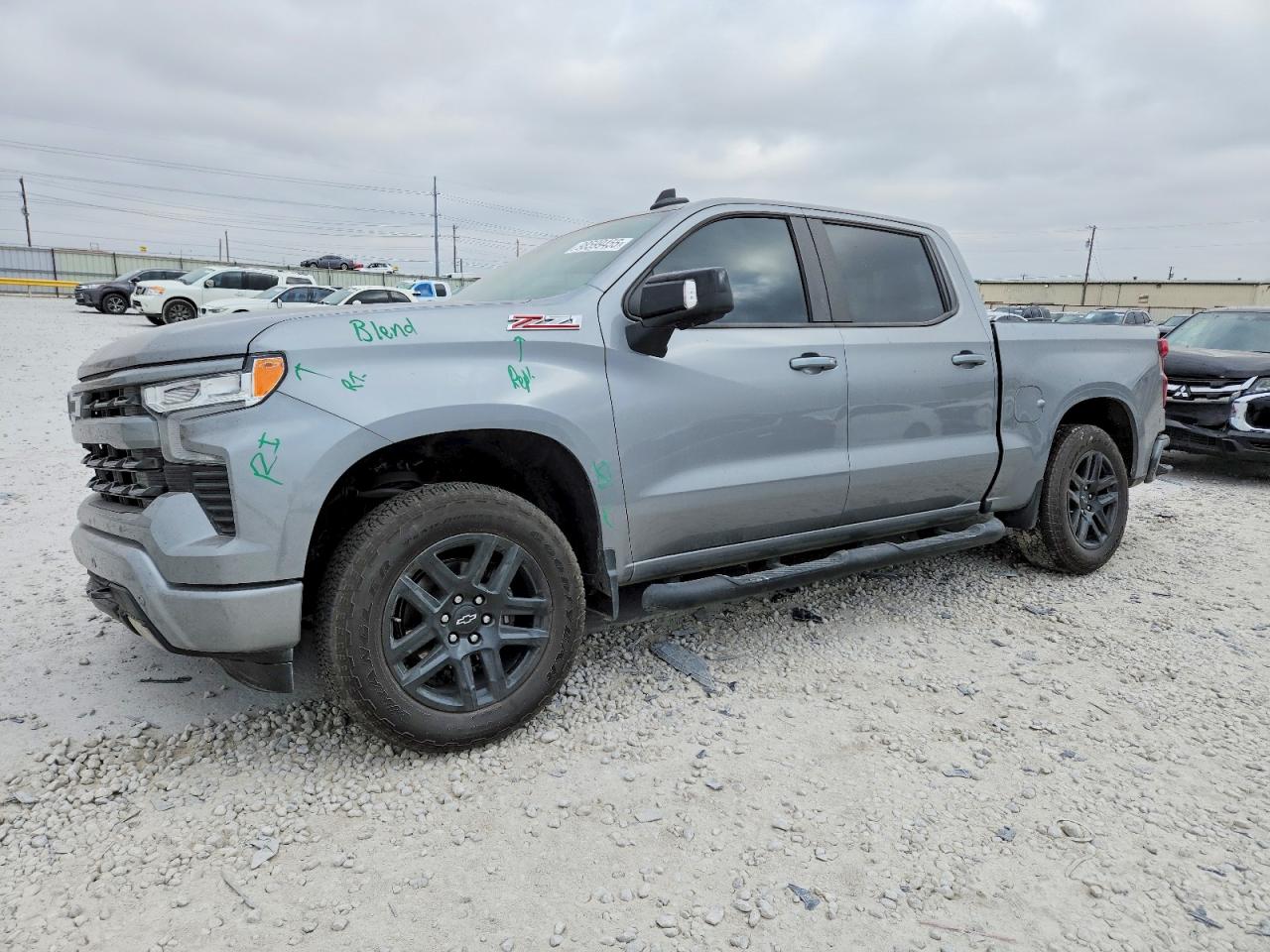 2024 CHEVROLET SILVERADO