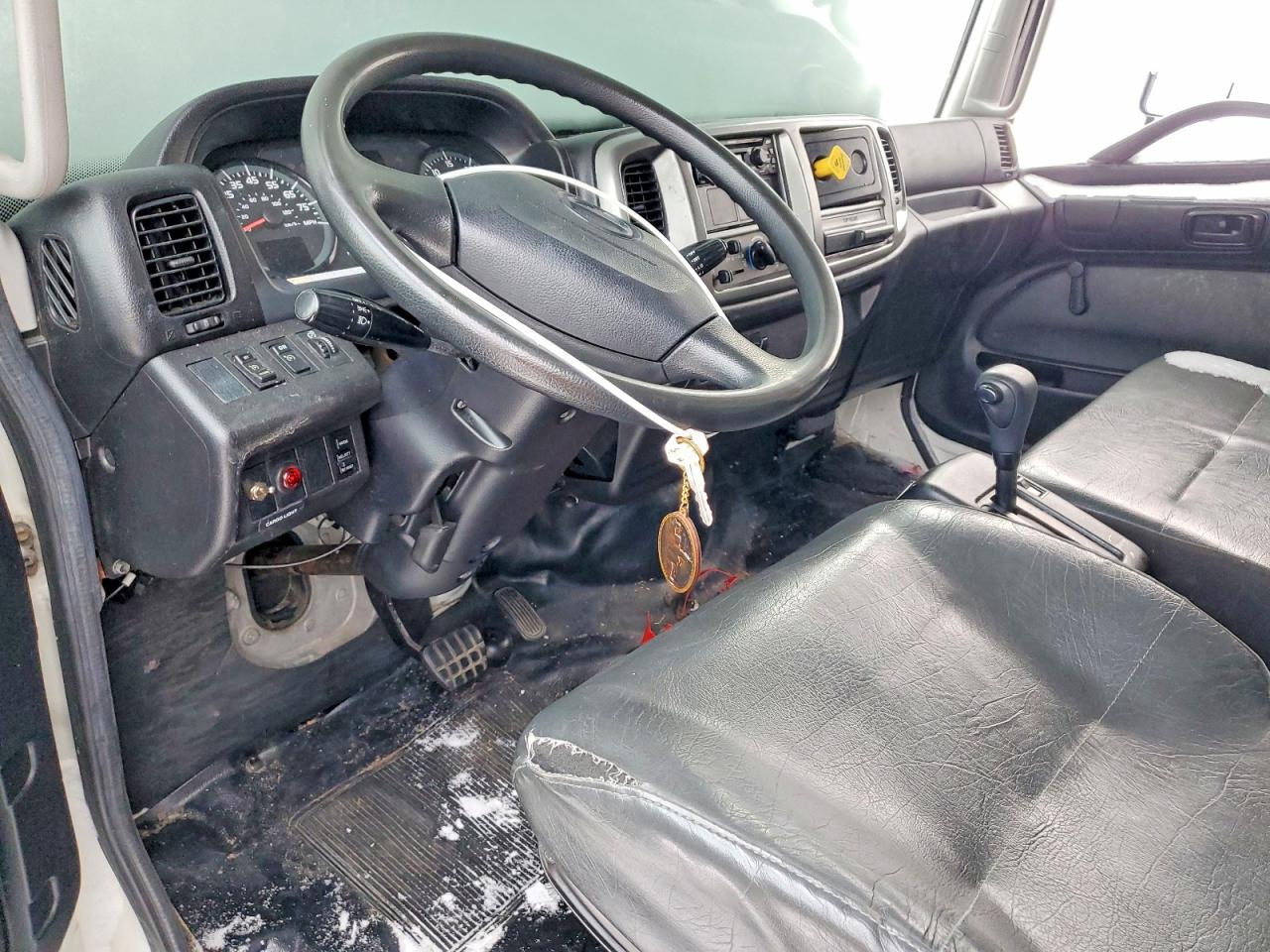 2020 HINO 268A BOX TRUCK photo 8