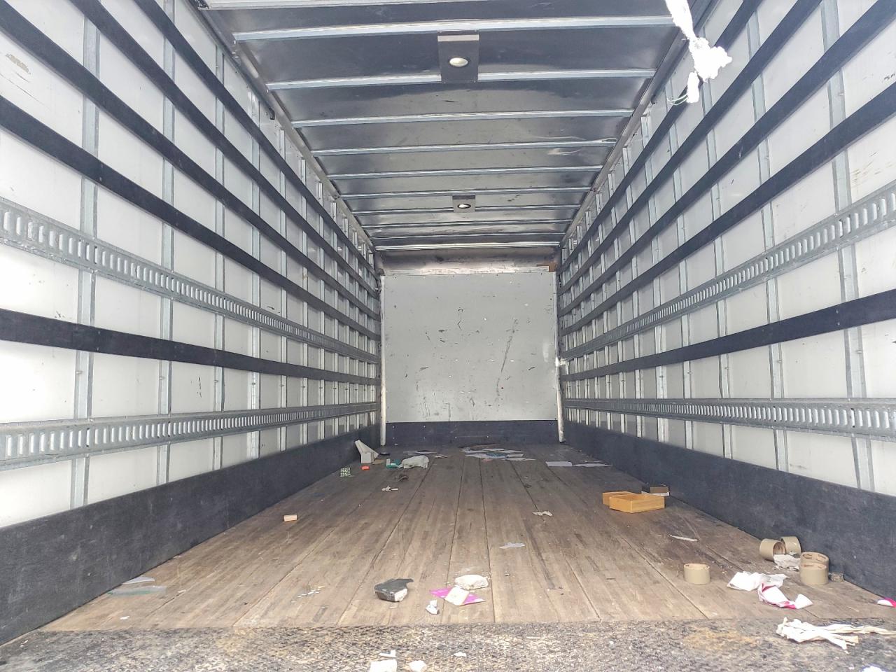 2020 HINO 268A BOX TRUCK photo 10