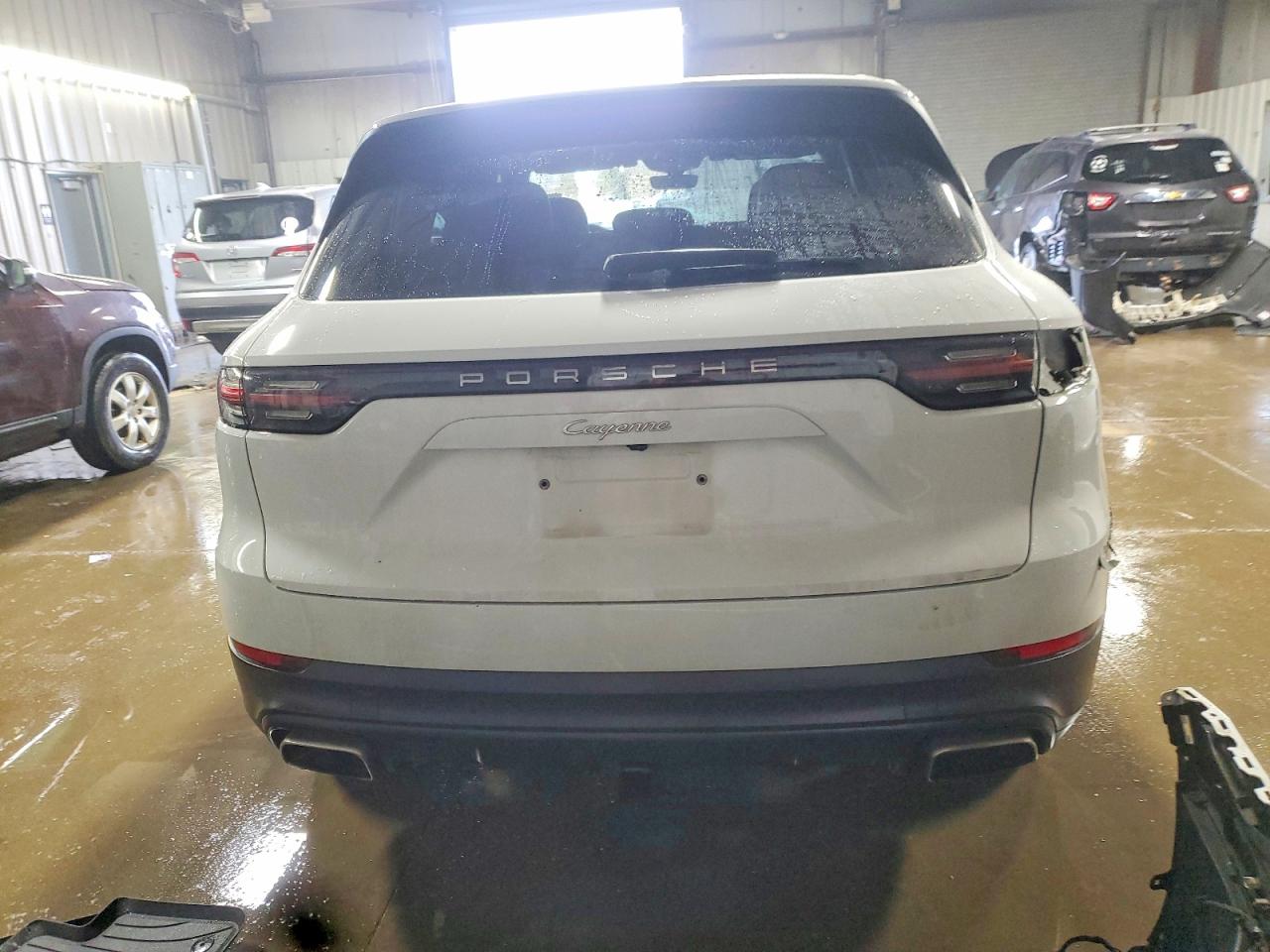 2021 PORSCHE CAYENNE photo 6