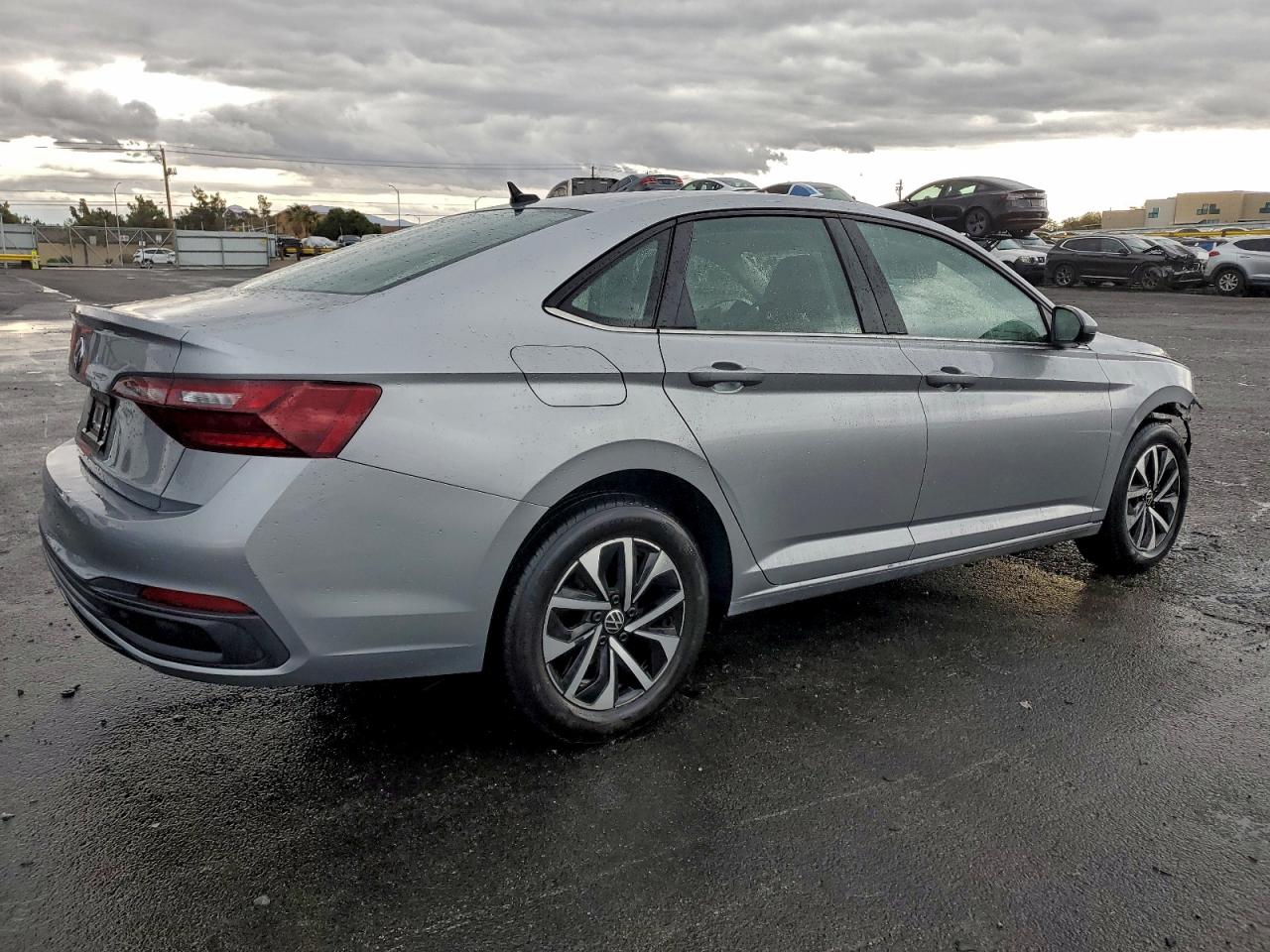2024 VOLKSWAGEN JETTA S photo 3