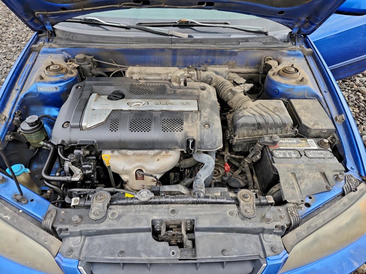 2004 HYUNDAI ELANTRA GLS photo 11