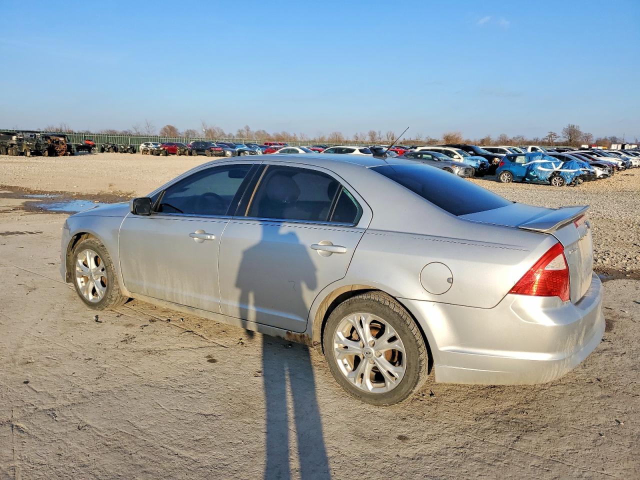 2012 FORD FUSION SE photo 2