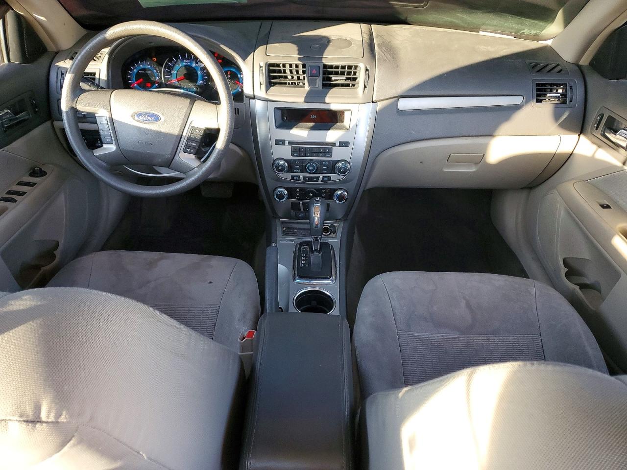 2012 FORD FUSION SE photo 8