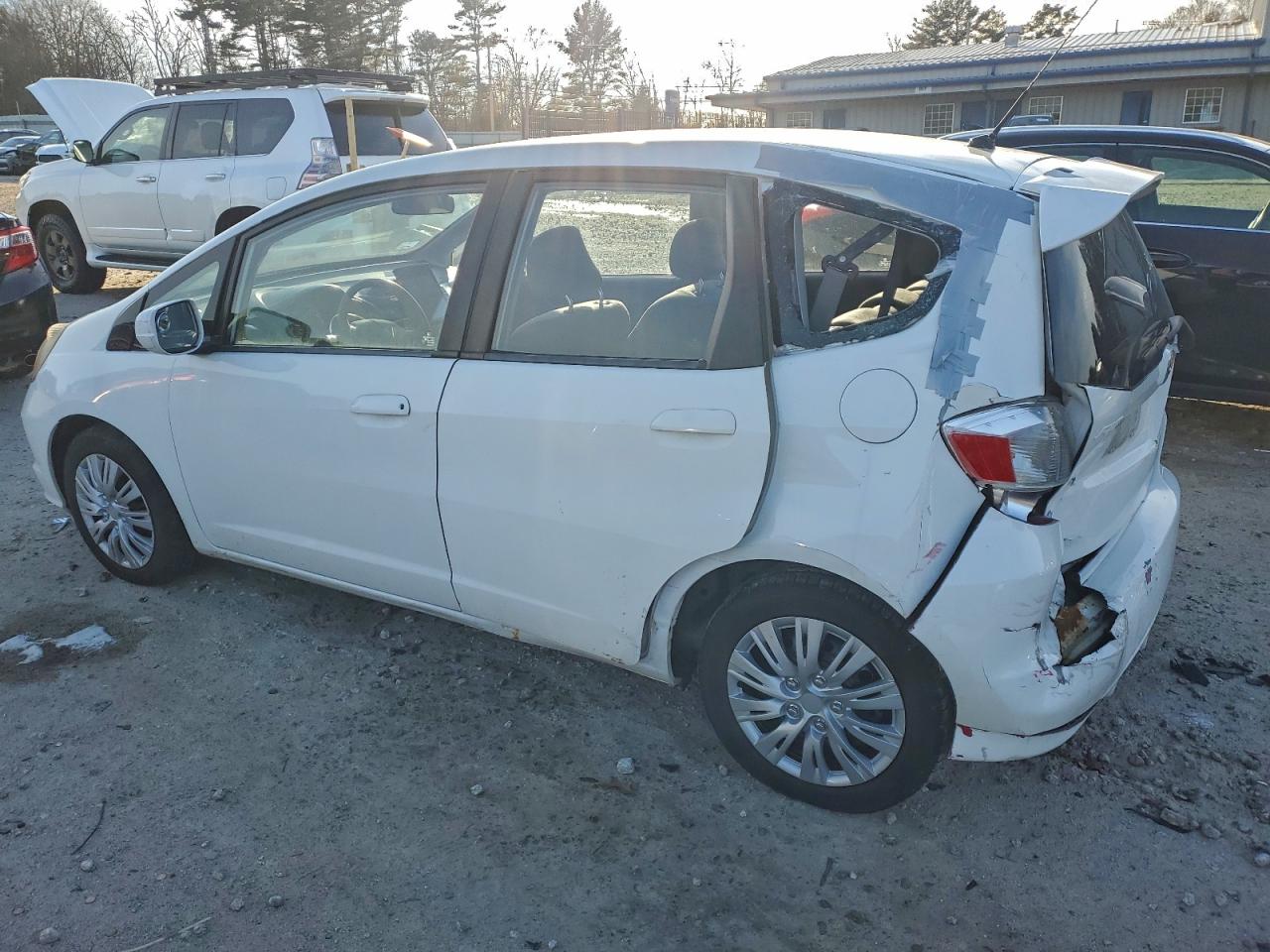 2011 HONDA FIT photo 2