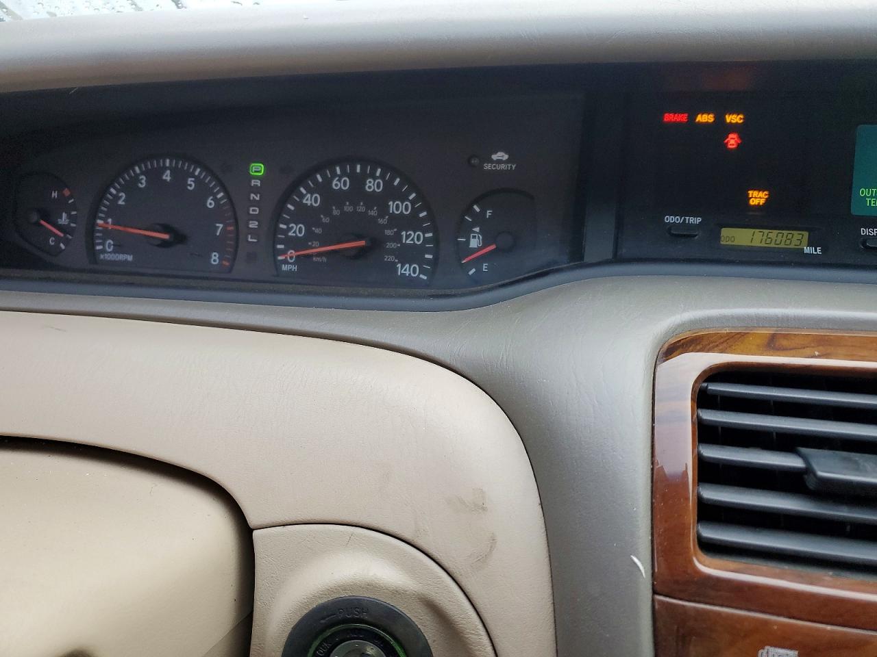 2003 TOYOTA AVALON XL photo 9