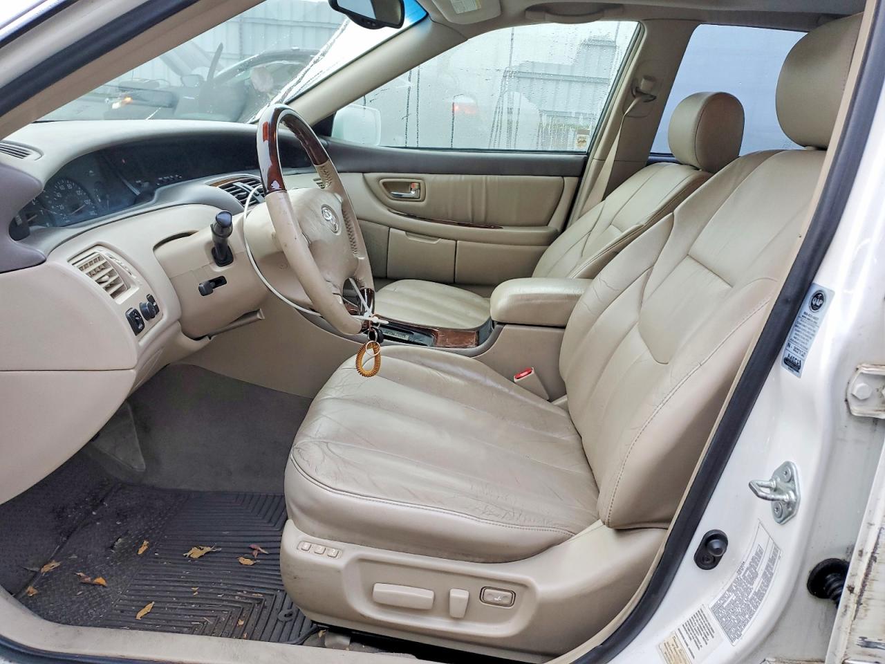 2003 TOYOTA AVALON XL photo 7