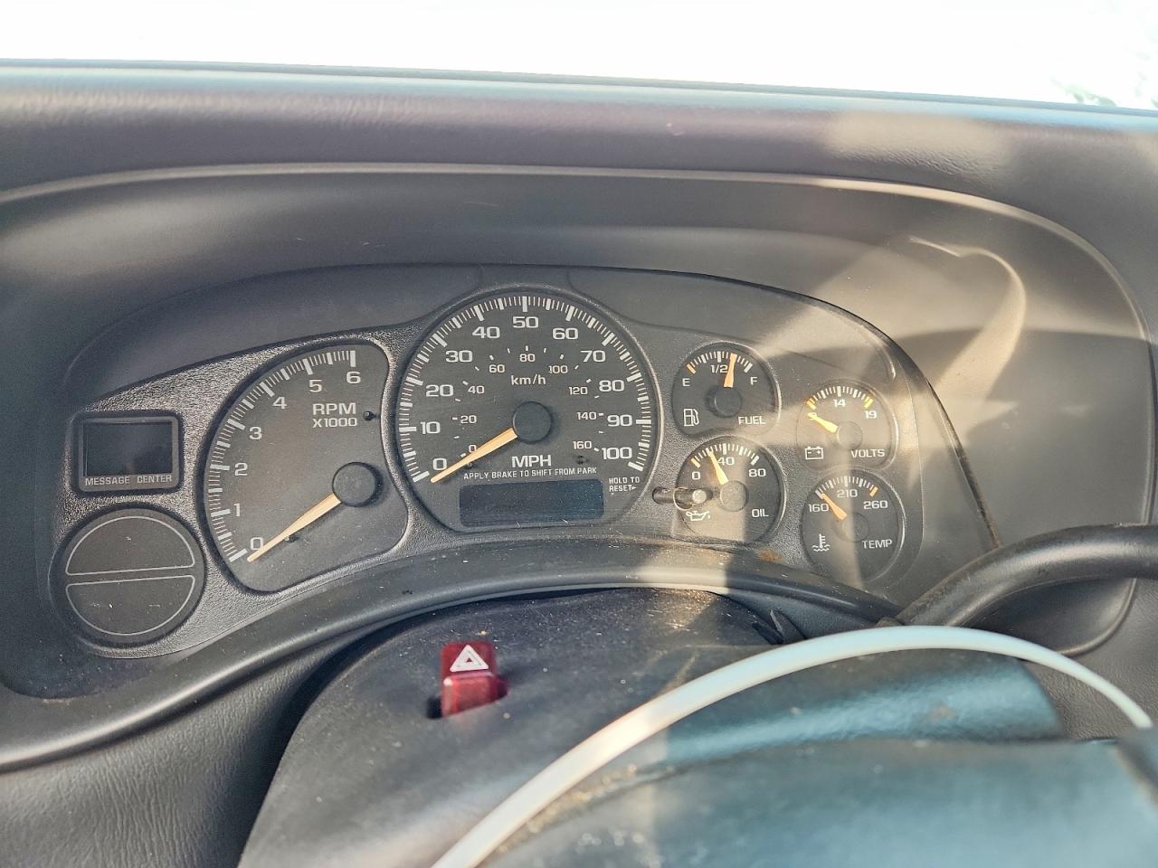 2002 CHEVROLET SILVERADO K1500 photo 9