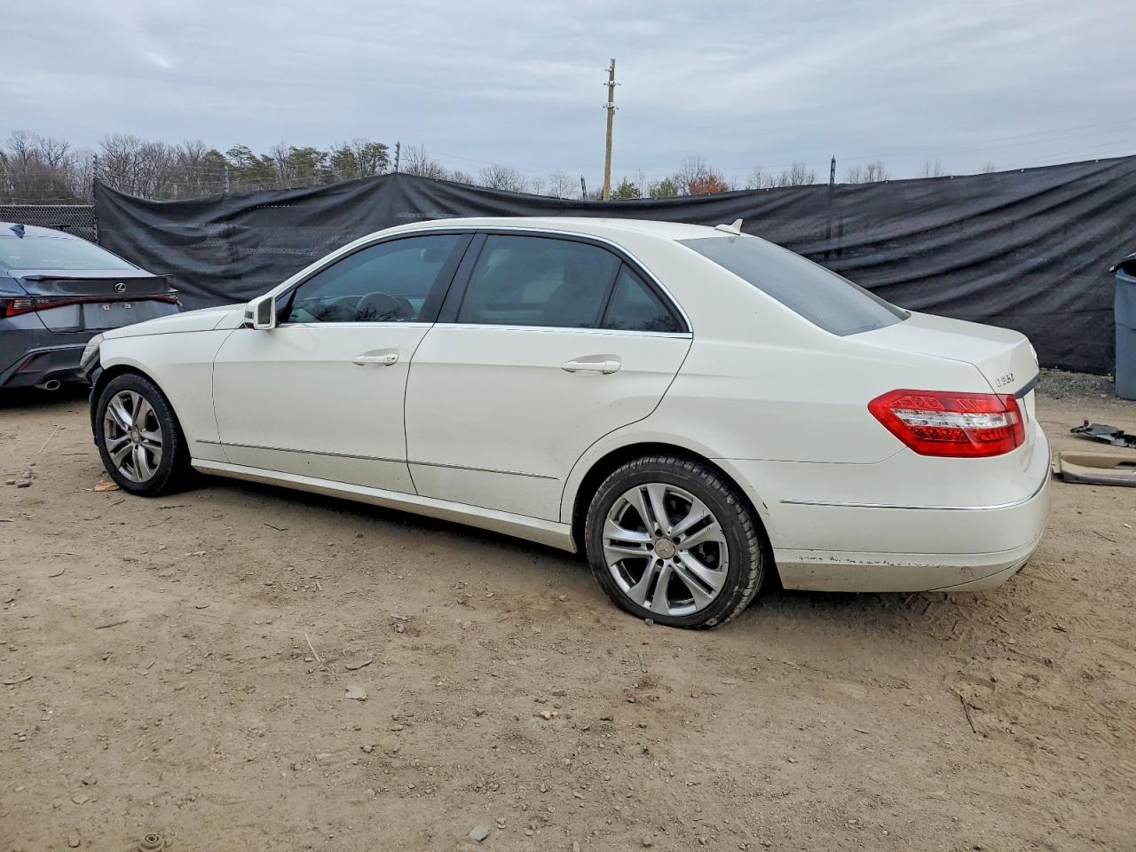 2010 MERCEDES-BENZ E 350 4MATIC photo 4