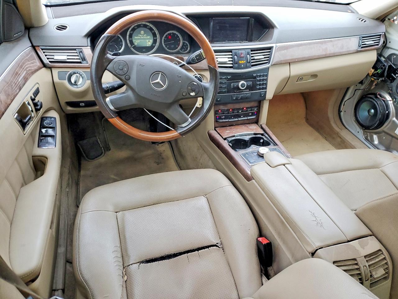 2010 MERCEDES-BENZ E 350 4MATIC photo 22