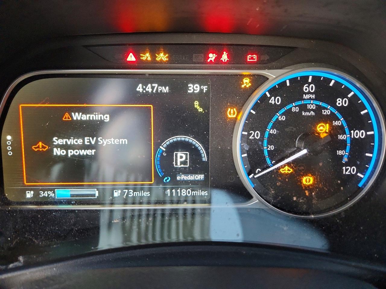 2024 NISSAN LEAF SV PLUS photo 9