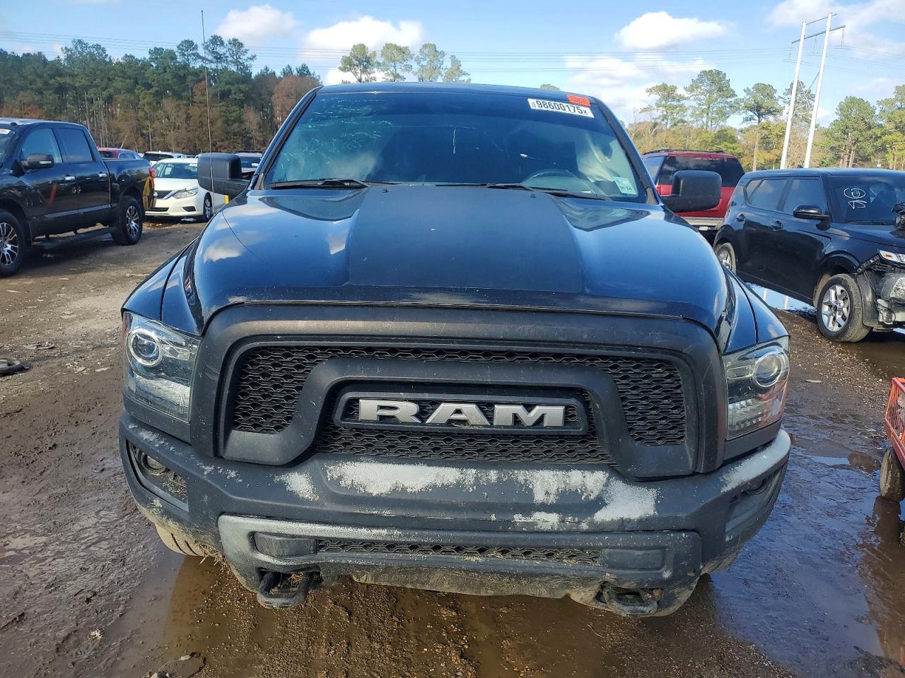 2019 RAM 1500 CLASSIC SLT photo 5