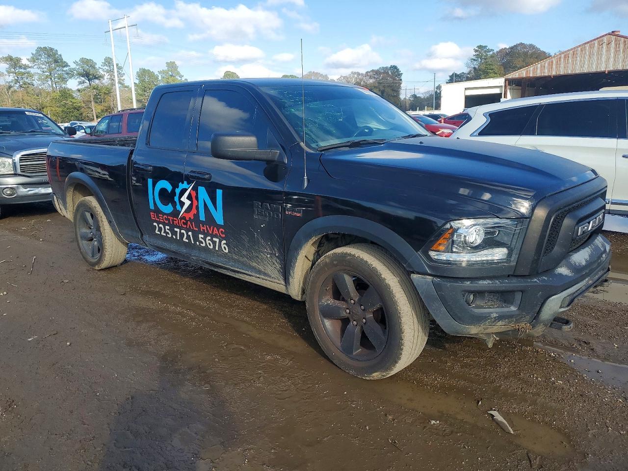 2019 RAM 1500 CLASSIC SLT photo 4