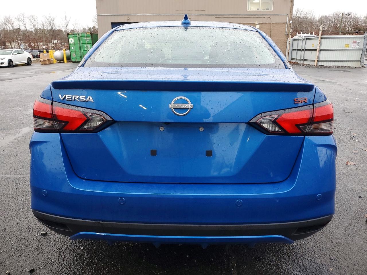 2024 NISSAN VERSA SR photo 6