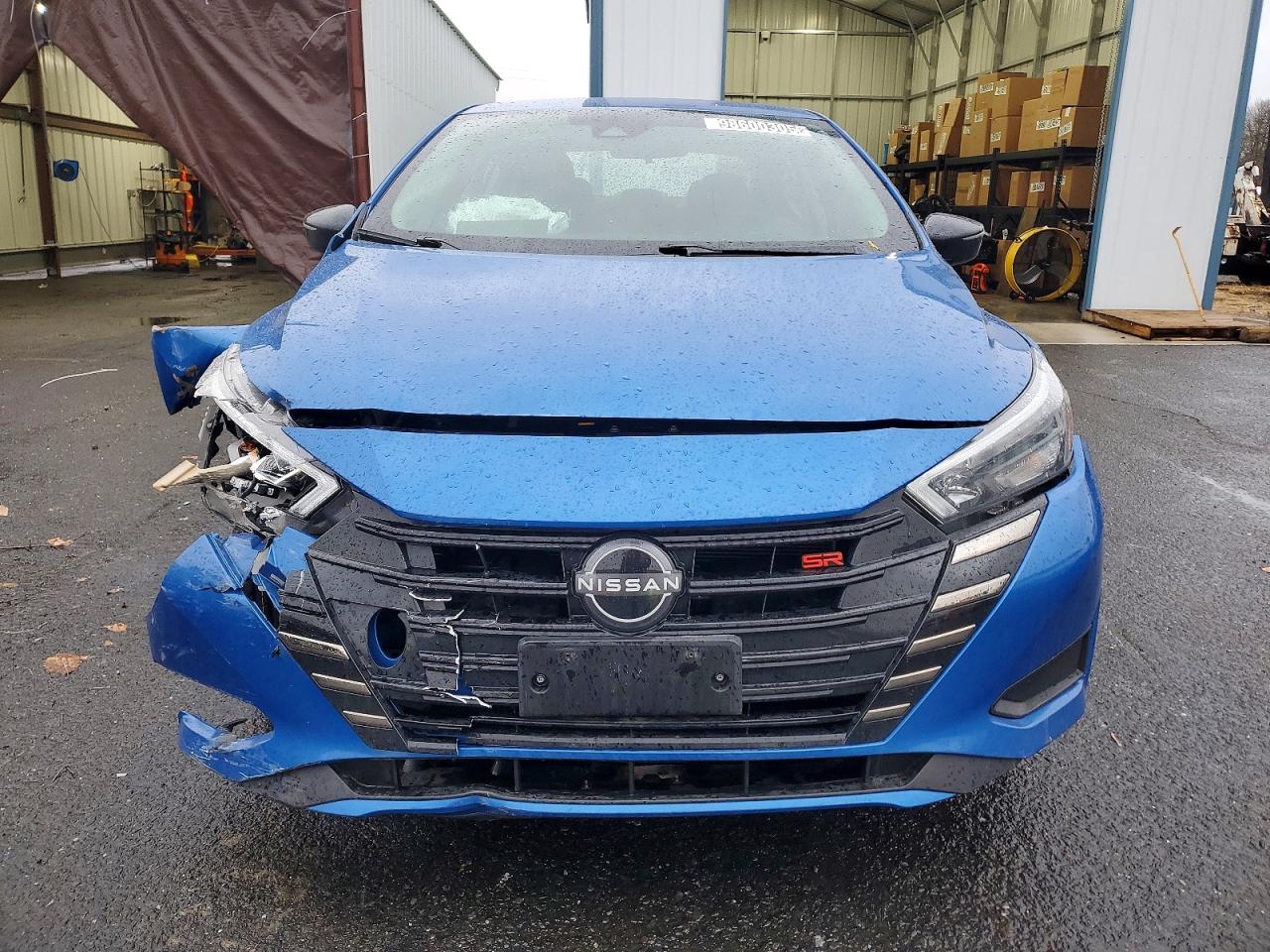 2024 NISSAN VERSA SR photo 5