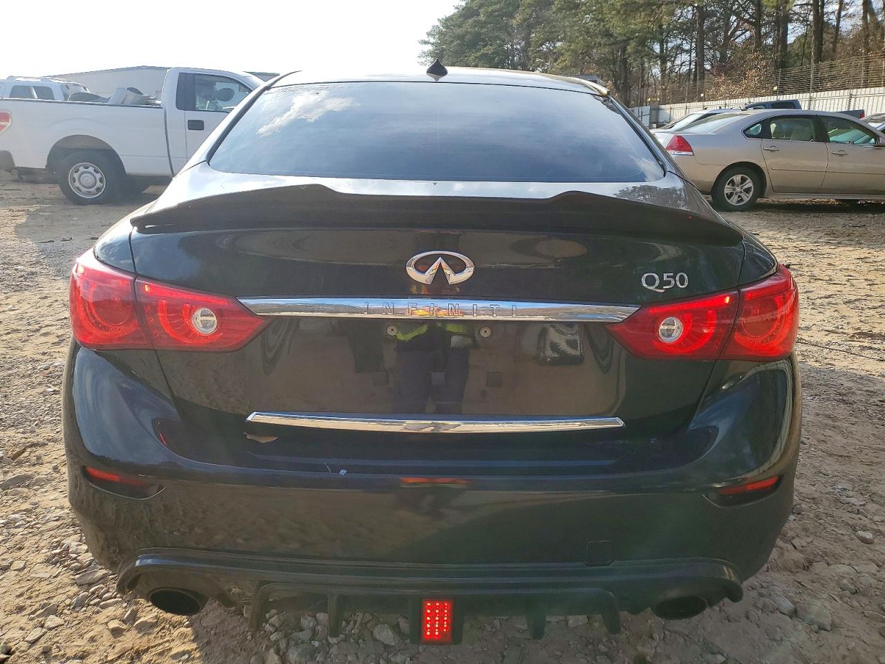 2015 INFINITI Q50 BASE photo 6
