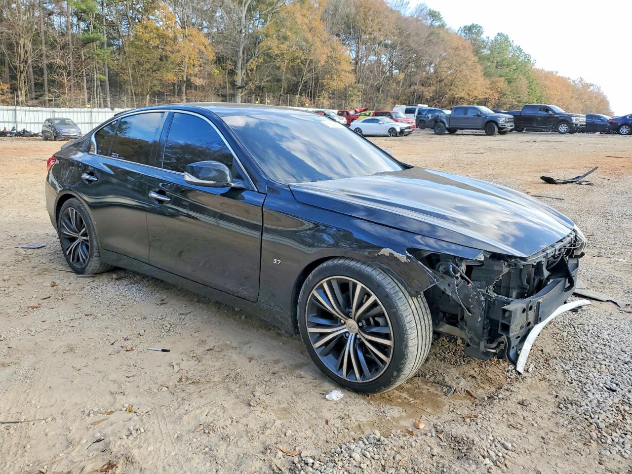 2015 INFINITI Q50 BASE photo 4