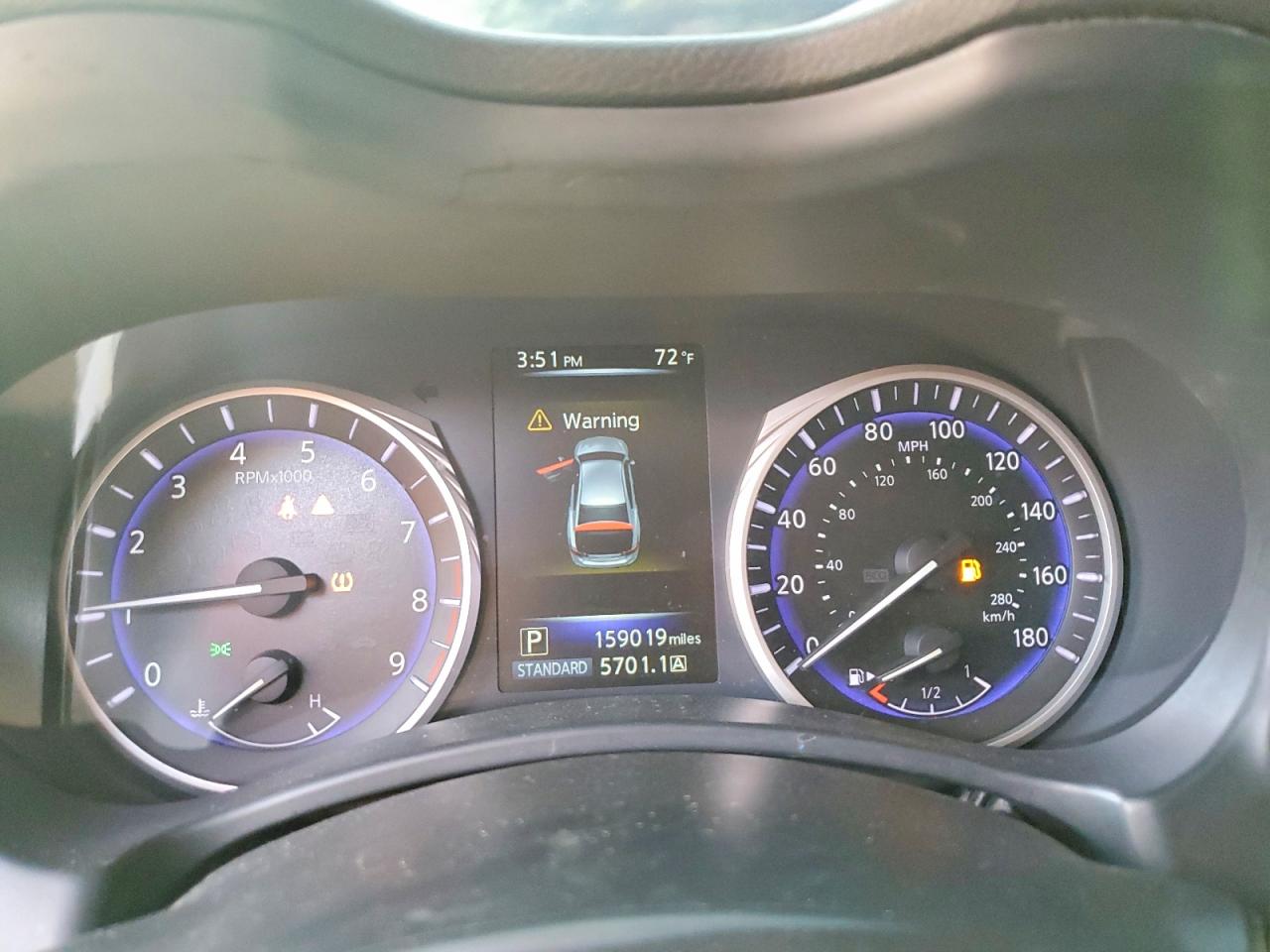 2015 INFINITI Q50 BASE photo 9