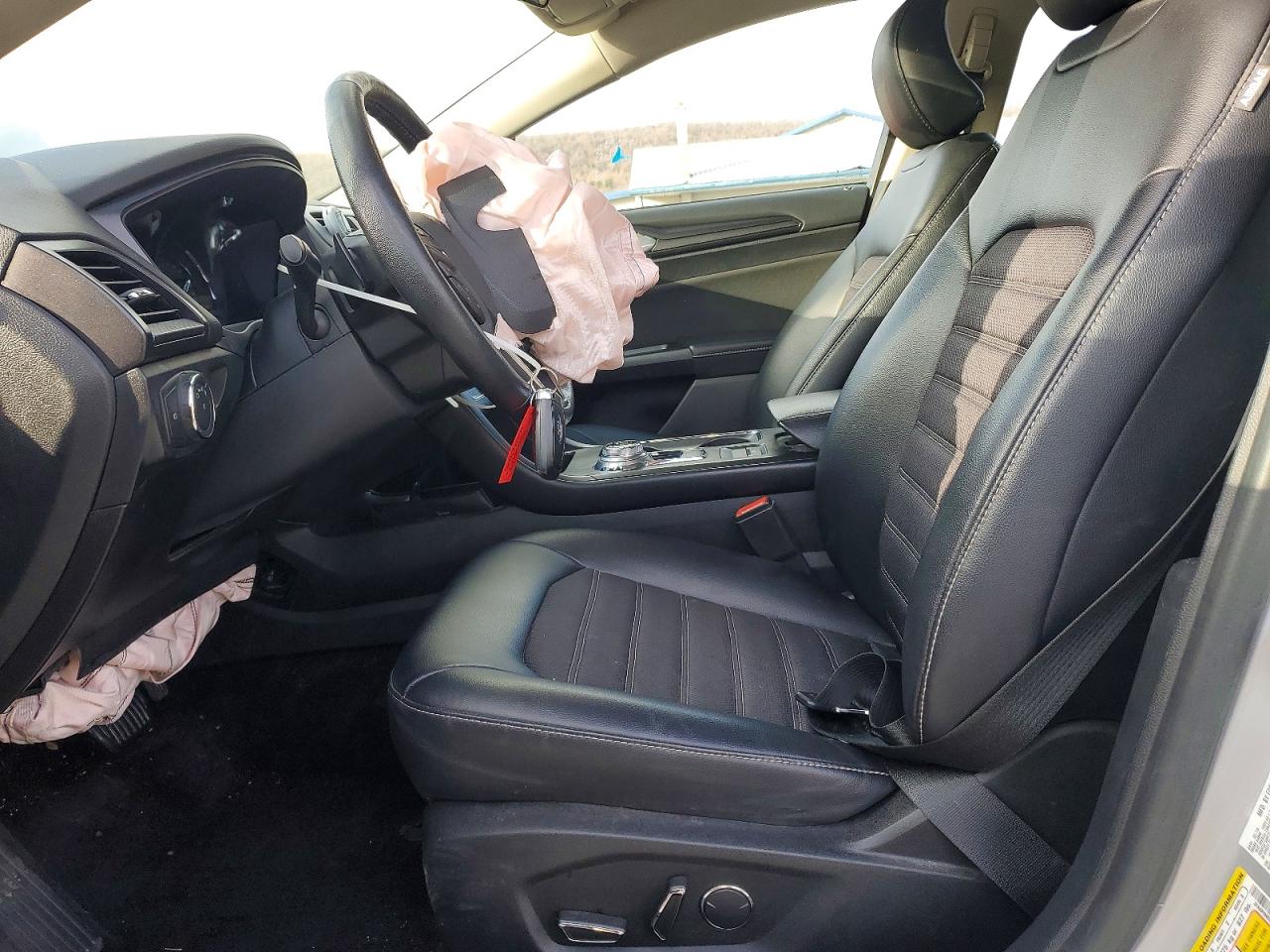 2018 FORD FUSION SE photo 7