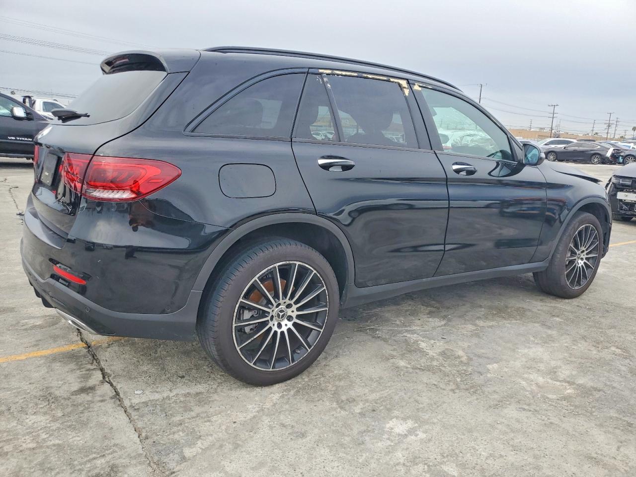 2022 MERCEDES-BENZ GLC 300 photo 3