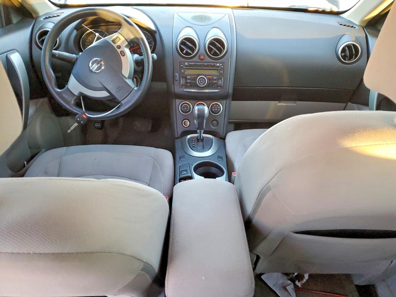 2013 NISSAN ROGUE S photo 8