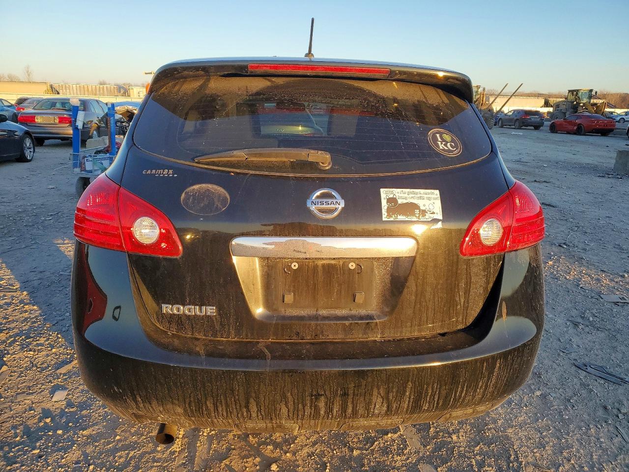 2013 NISSAN ROGUE S photo 6