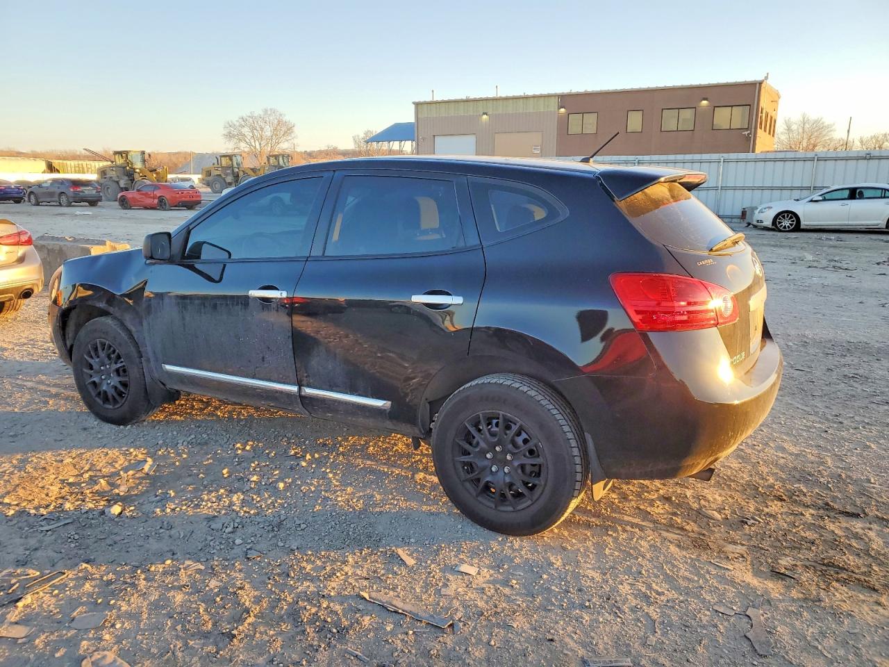 2013 NISSAN ROGUE S photo 2