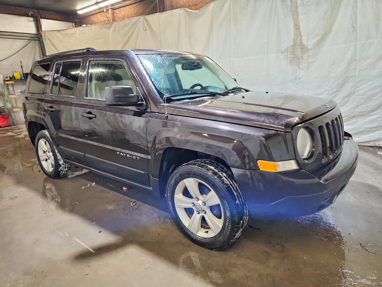 2014 JEEP PATRIOT LATITUDE photo 4