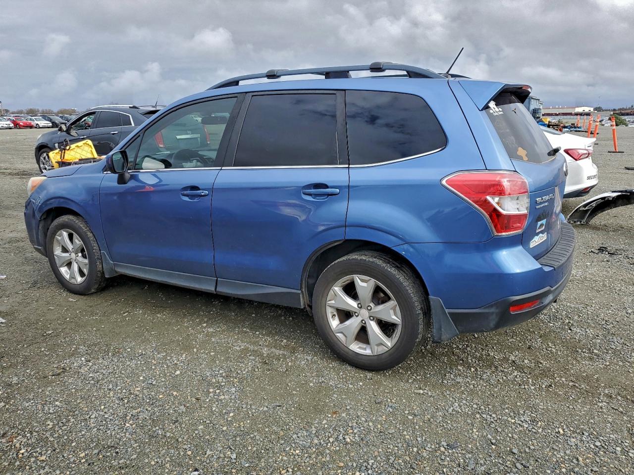 2015 SUBARU FORESTER 2.5I LIMITED photo 2