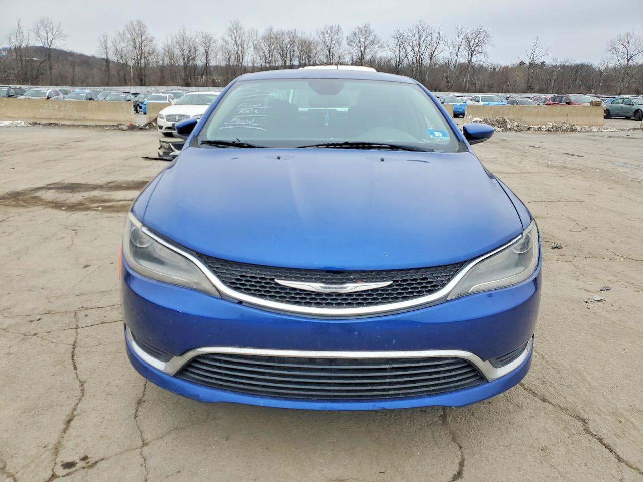 2015 CHRYSLER 200 LIMITED photo 5