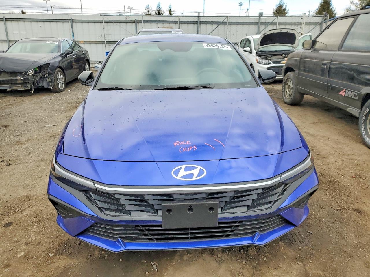 2025 HYUNDAI ELANTRA SEL SPORT photo 5