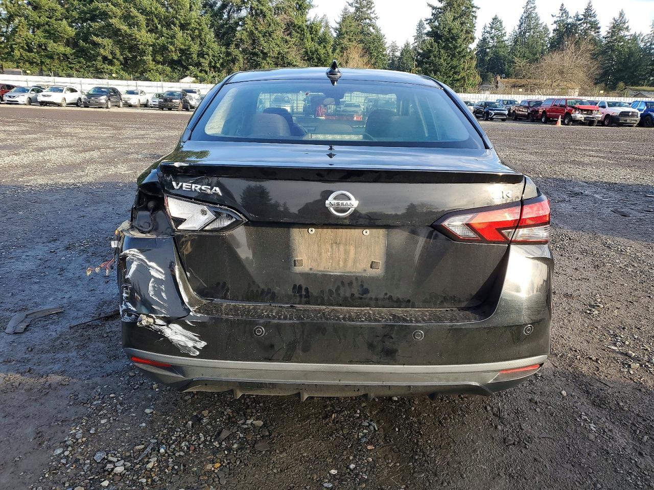 2020 NISSAN VERSA SR photo 11