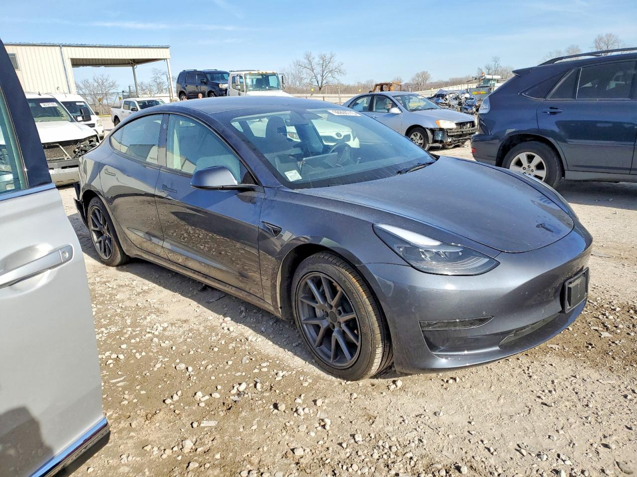 2023 TESLA MODEL 3 photo 4
