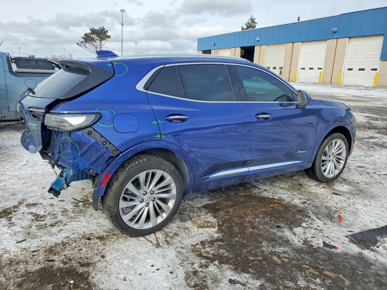 2025 BUICK ENVISION AVENIR photo 3
