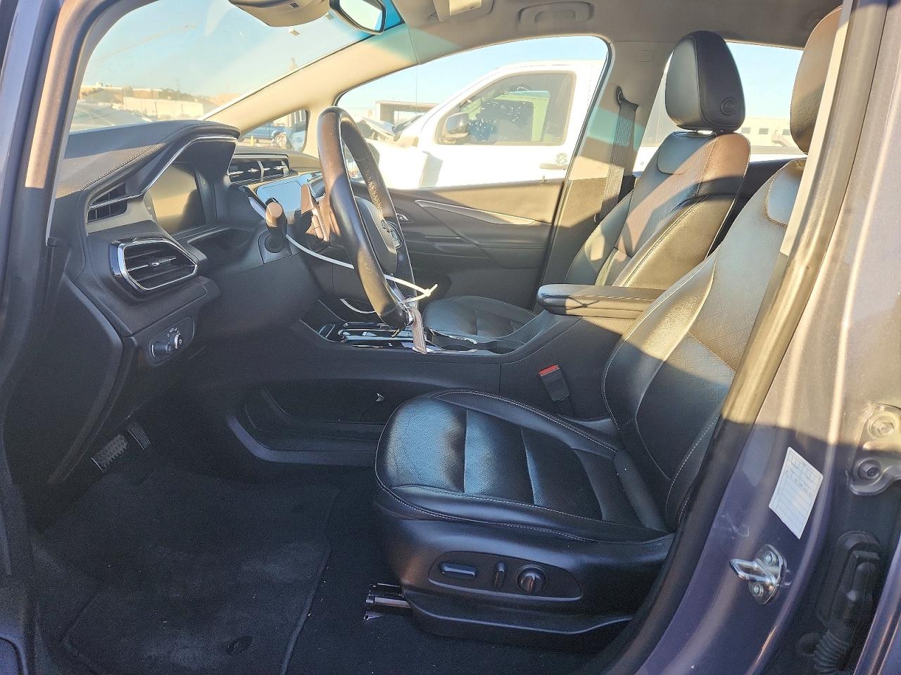 2023 CHEVROLET BOLT EV 2LT photo 7
