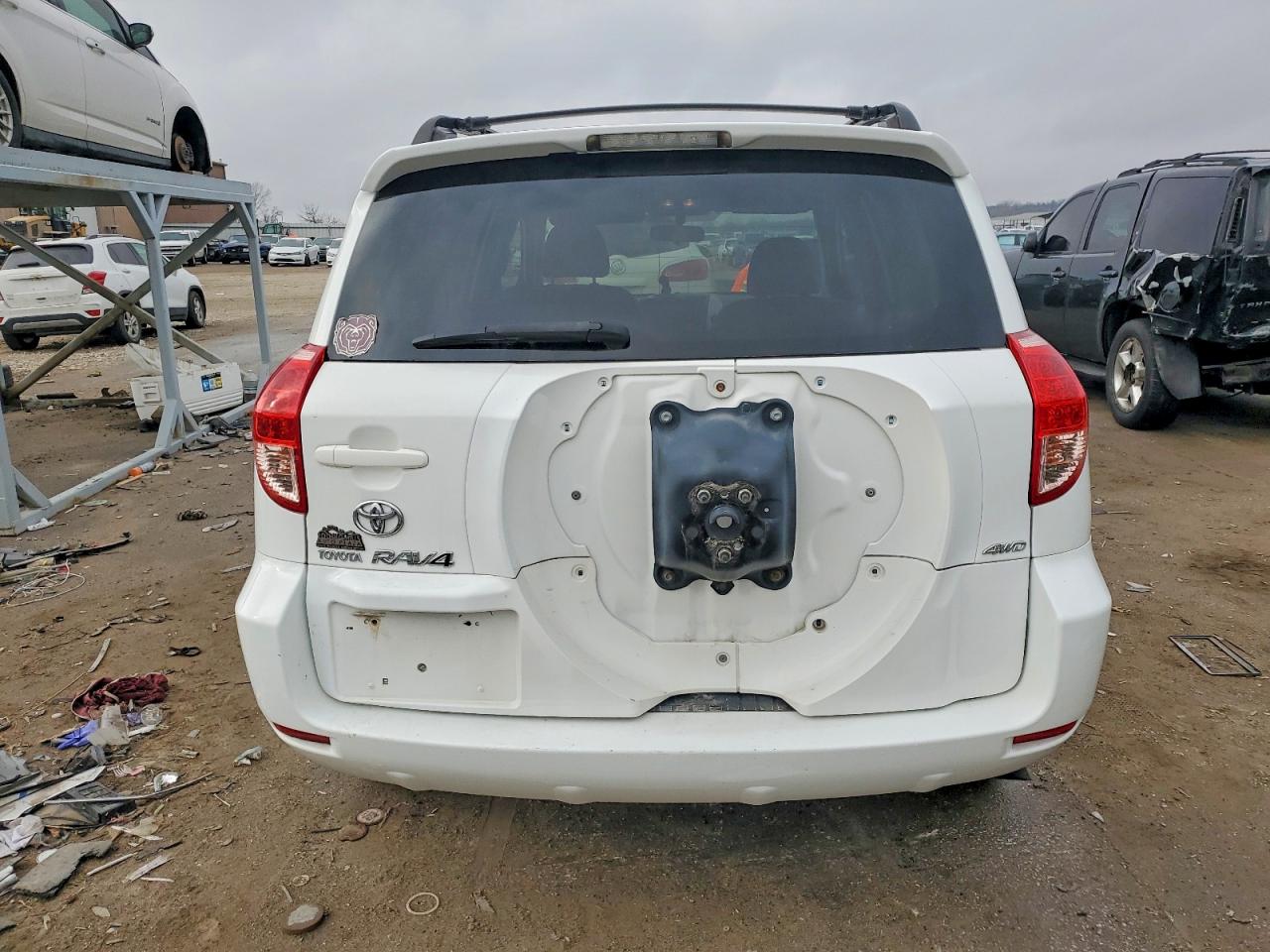 2007 TOYOTA RAV4 BASE photo 6