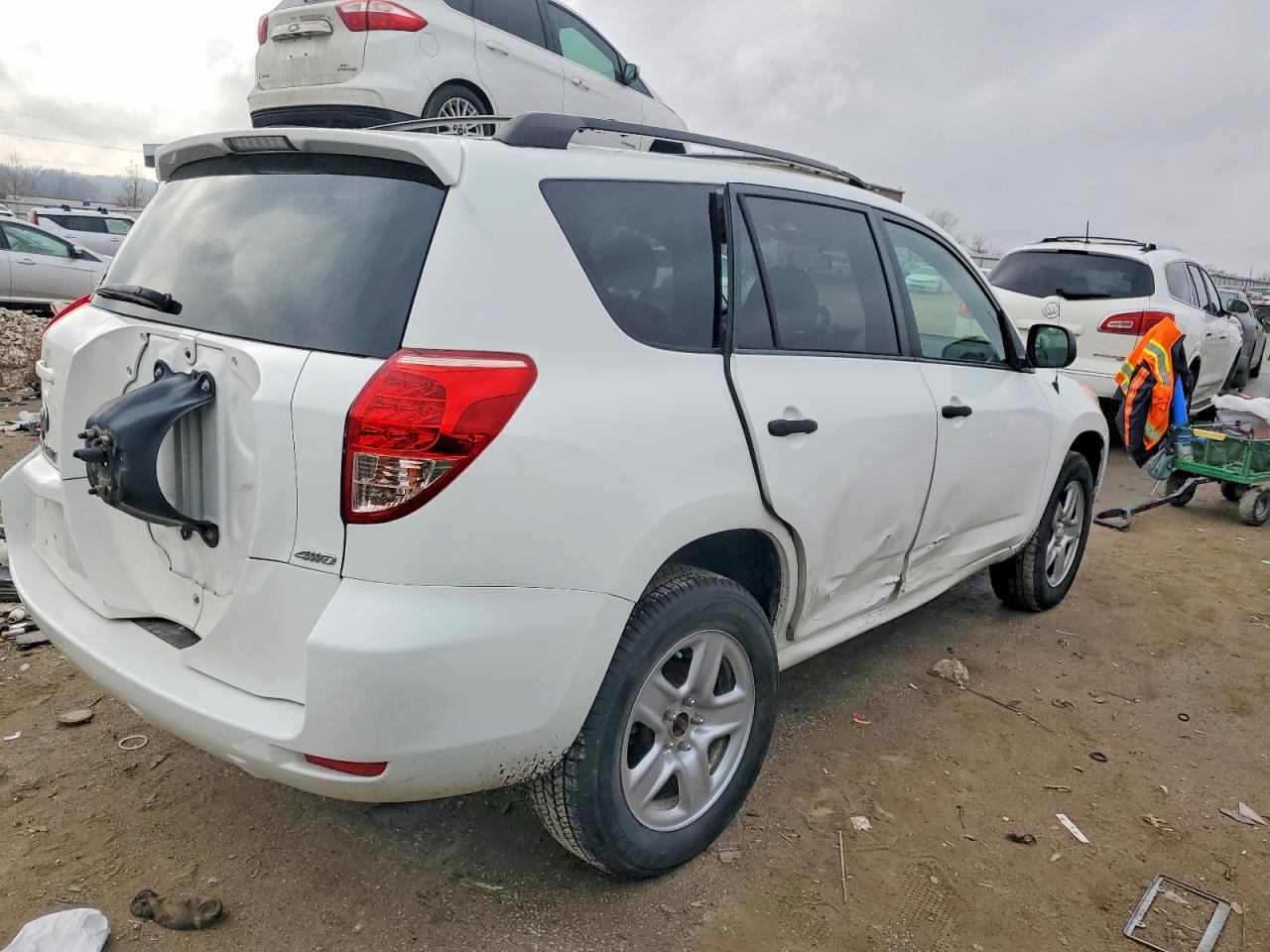 2007 TOYOTA RAV4 BASE photo 3