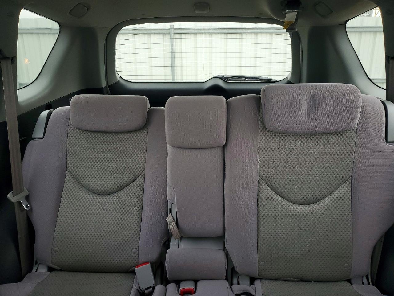 2007 TOYOTA RAV4 BASE photo 10