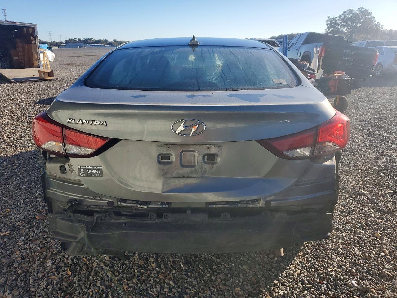 2016 HYUNDAI ELANTRA SE photo 6